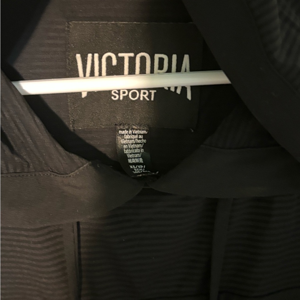 Victoria Secret Sport Jacket with pockets slightly used like new! - Picture 5 of 5
